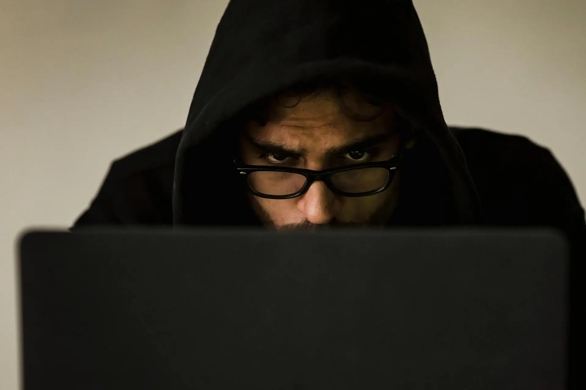 5 signs of fake apartment listings
